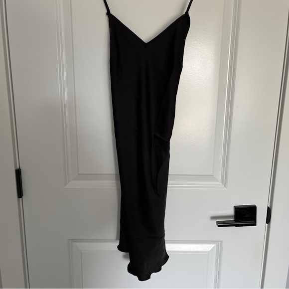 H&M slip nightgown - Picture 3 of 4